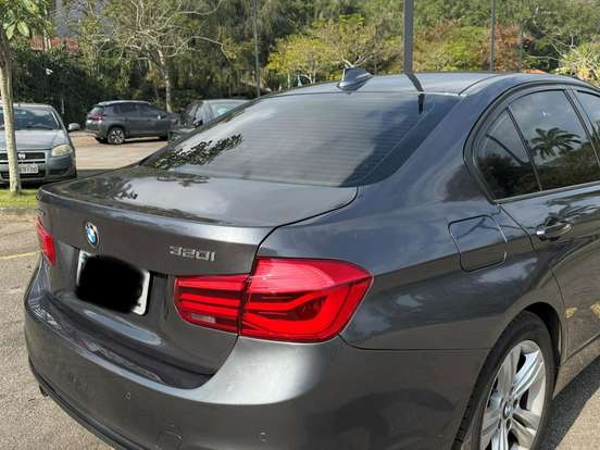 BMW-320i-2.0 SPORT 16V TURBO ACTIVE FLEX 4P AUTOMÁTICO BMW-320i-2017
