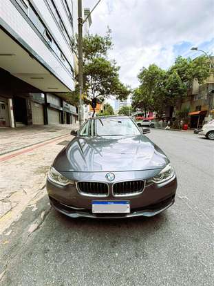 BMW-320i-2017
