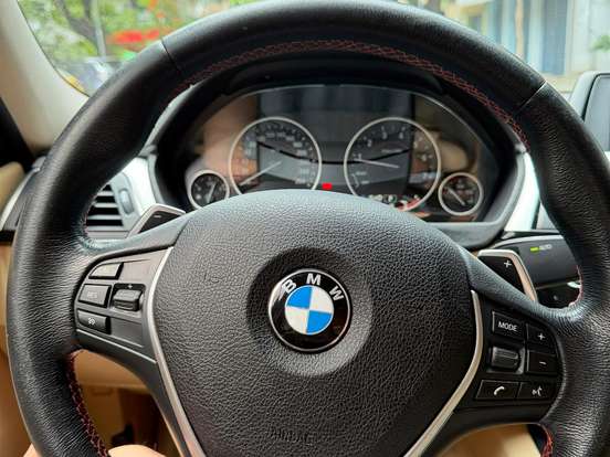 BMW-320i-2.0 SPORT 16V TURBO ACTIVE FLEX 4P AUTOMÁTICO BMW-320i-2017