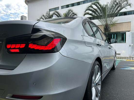 BMW-335i-2012