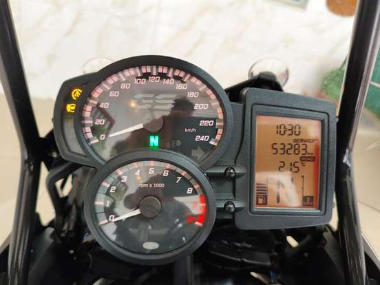 BMW-F 800 GS ADVENTURE BMW-F 800 GS ADVENTURE-2015