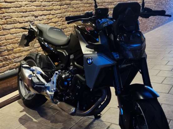 BMW-F 900 R SPORT BMW-F 900 R SPORT-2023