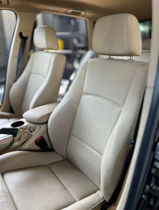 BMW-X1-2.0 16V GASOLINA SDRIVE18I 4P AUTOMÁTICO BMW-X1-2011