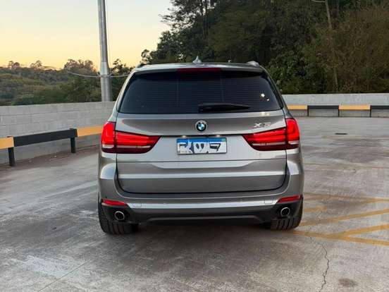 BMW-X5-3.0 4X4 30D I6 TURBO DIESEL 4P AUTOMÁTICO BMW-X5-2016