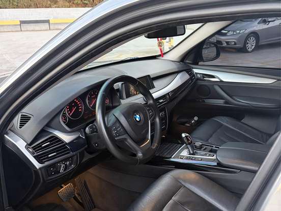 BMW-X5-3.0 4X4 30D I6 TURBO DIESEL 4P AUTOMÁTICO BMW-X5-2016
