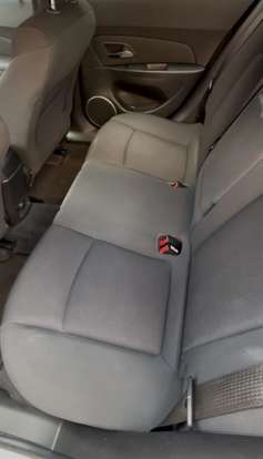 CHEVROLET-CRUZE-2012
