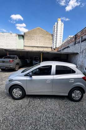 CHEVROLET-ONIX-1.0 MPFI LT 8V FLEX 4P MANUAL CHEVROLET-ONIX-2014