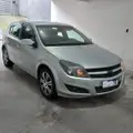 CHEVROLET VECTRA 2.0 MPFI GT HATCH 8V FLEX 4P MANUAL CHEVROLET VECTRA 2.0 MPFI GT HATCH 8V FLEX 4P MANUAL