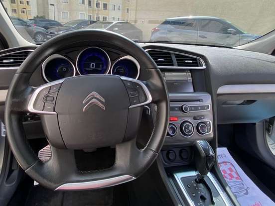 CITROËN-C4 LOUNGE-1.6 THP FLEX TENDANCE BVA CITROËN-C4 LOUNGE-2017