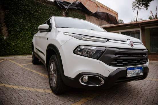 FIAT-TORO-2021