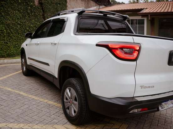 FIAT-TORO-1.8 16V EVO FLEX FREEDOM AT6 FIAT-TORO-2021