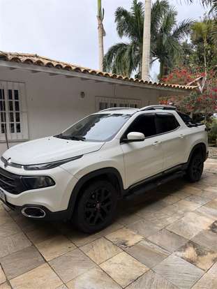 FIAT-TORO-2016
