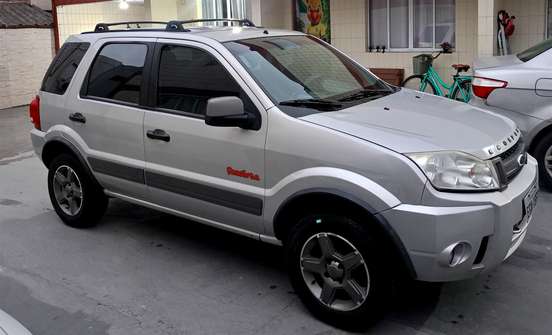 FORD-ECOSPORT-2010