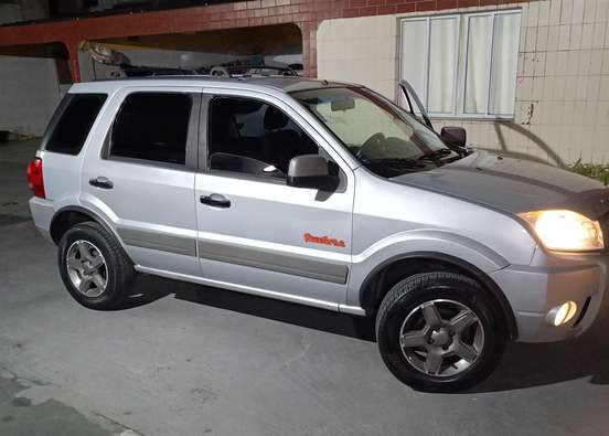 FORD-ECOSPORT-2010