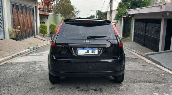 FORD-FIESTA-2013