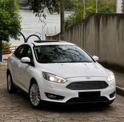 FORD-FOCUS-2016