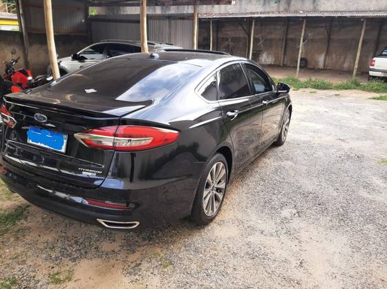 FORD FUSION 2.0 TITANIUM AWD 16V GASOLINA 4P AUTOMÁTICO