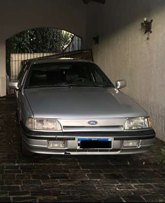FORD-VERSAILLES-1993