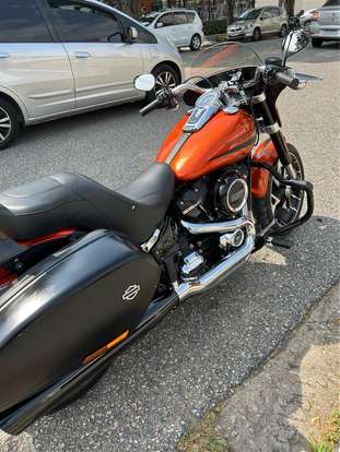 HARLEY-DAVIDSON-SPORT GLIDE-2018