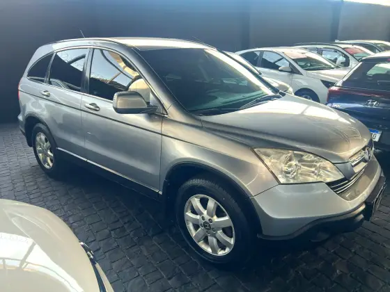 HONDA CRV 2.0 LX 4X2 16V GASOLINA 4P AUTOMÁTICO HONDA CRV 2.0 LX 4X2 16V GASOLINA 4P AUTOMÁTICO