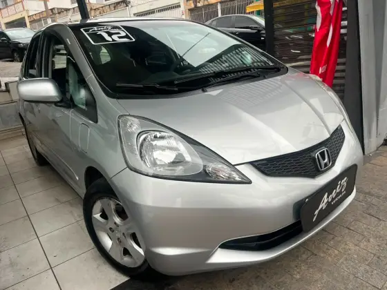 HONDA FIT 1.4 LX 16V FLEX 4P AUTOMÁTICO
