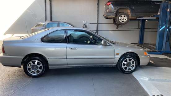 HONDA-ACCORD-1996