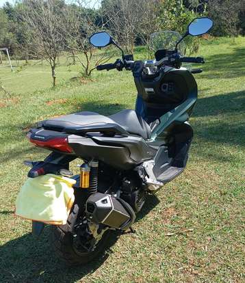HONDA-ADV-2024