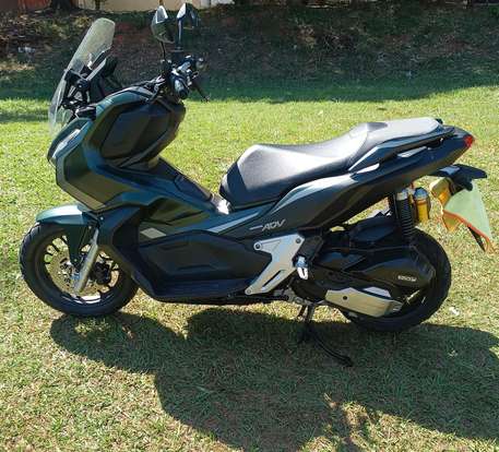 HONDA-ADV-2024
