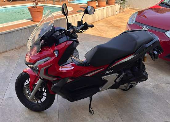 HONDA-ADV-2021