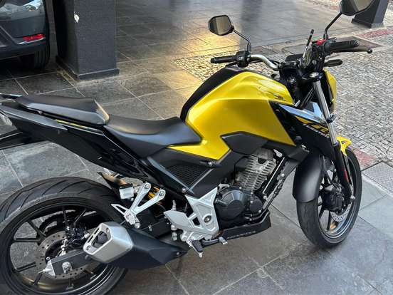HONDA-CB 300F TWISTER ABS HONDA-CB 300F TWISTER ABS-2023