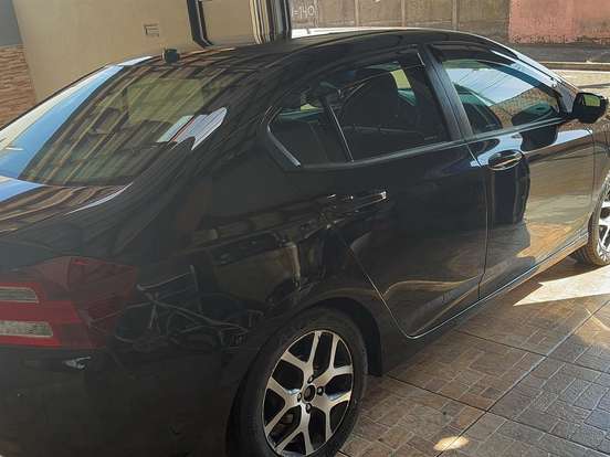 HONDA-CITY-1.5 SPORT 16V FLEX 4P MANUAL HONDA-CITY-2013