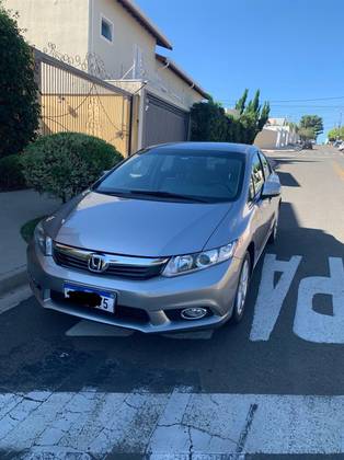 HONDA CIVIC 2.0 LXR 16V FLEX 4P AUTOMÁTICO