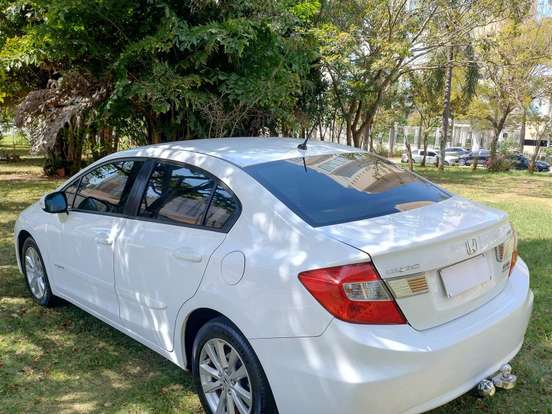 HONDA-CIVIC-2.0 LXR 16V FLEX 4P AUTOMÁTICO HONDA-CIVIC-2013