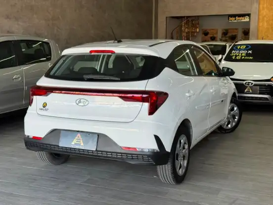 HYUNDAI-HB20-2025