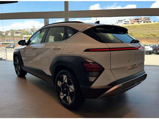 HYUNDAI-KONA-2025