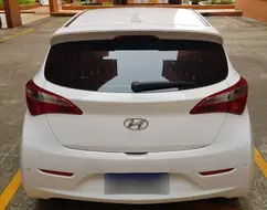 HYUNDAI HB20 1.6 PREMIUM 16V FLEX 4P AUTOMÁTICO HYUNDAI HB20 1.6 PREMIUM 16V FLEX 4P AUTOMÁTICO