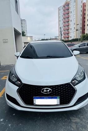 HYUNDAI HB20S 1.6 COMFORT PLUS 16V FLEX 4P AUTOMÁTICO