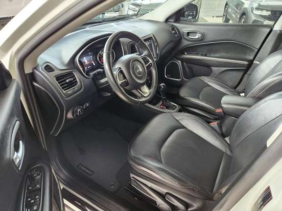 JEEP-COMPASS-2020