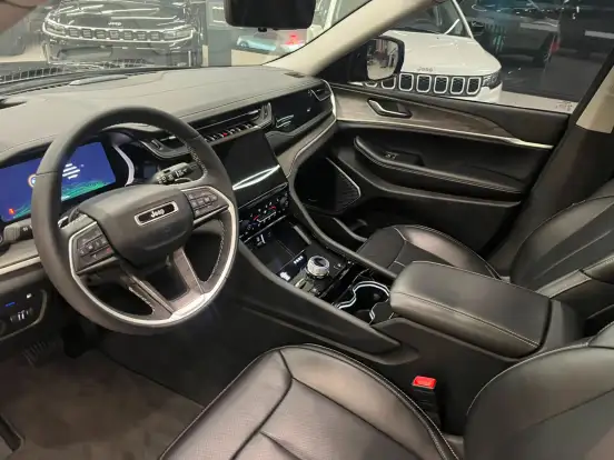 JEEP-GRAND CHEROKEE-2.0 TURBO HÍBRIDO 4XE AT8 JEEP-GRAND CHEROKEE-2023