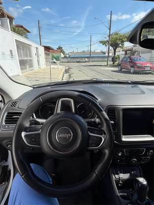 JEEP-COMPASS-2.0 16V FLEX LONGITUDE AUTOMÁTICO JEEP-COMPASS-2017