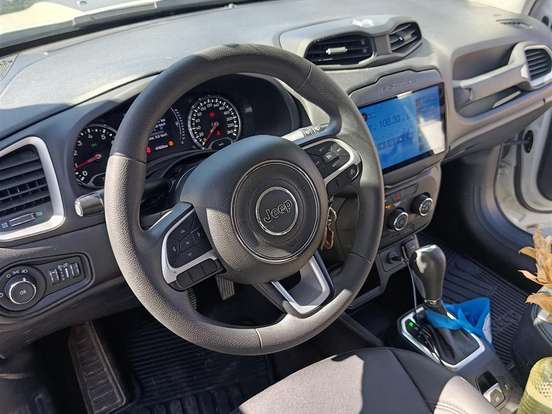JEEP-RENEGADE-1.8 16V FLEX STD 4P AUTOMÁTICO JEEP-RENEGADE-2019