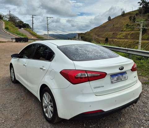 KIA-CERATO-2013