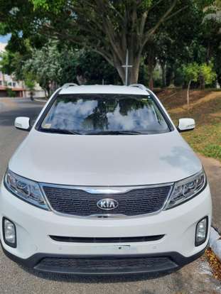 KIA-SORENTO-2014