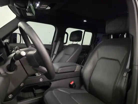 LAND ROVER-DEFENDER-2023
