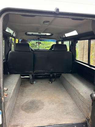 LAND ROVER-DEFENDER-2001
