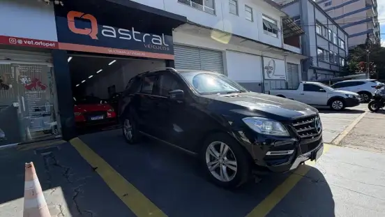MERCEDES-BENZ-ML 350-3.0 BLUETEC V6 DIESEL 4P AUTOMÁTICO MERCEDES-BENZ-ML 350-2015