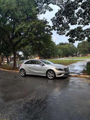 MERCEDES-BENZ-CLASSE A-1.6 200 TURBO URBAN GASOLINA 4P AUTOMATIZADO MERCEDES-BENZ-CLASSE A-2014