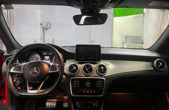 MERCEDES-BENZ-GLA 250-2016