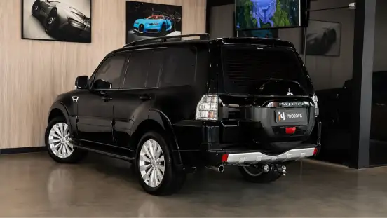 MITSUBISHI-PAJERO-3.2 HPE 4X4 7 LUGARES 16V TURBO INTERCOOLER DIESEL 4P AUTOMÁTICO MITSUBISHI-PAJERO-2018