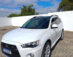 MITSUBISHI OUTLANDER 3.0 GT4 4X4 V6 24V GASOLINA 4P AUTOMÁTICO MITSUBISHI OUTLANDER 3.0 GT4 4X4 V6 24V GASOLINA 4P AUTOMÁTICO